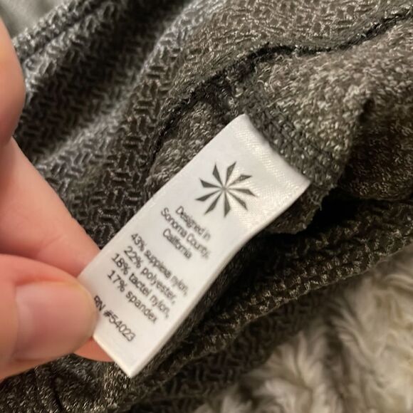 Athleta Metro Criss Cross High Waist Legging Green M - Picture 6 of 7